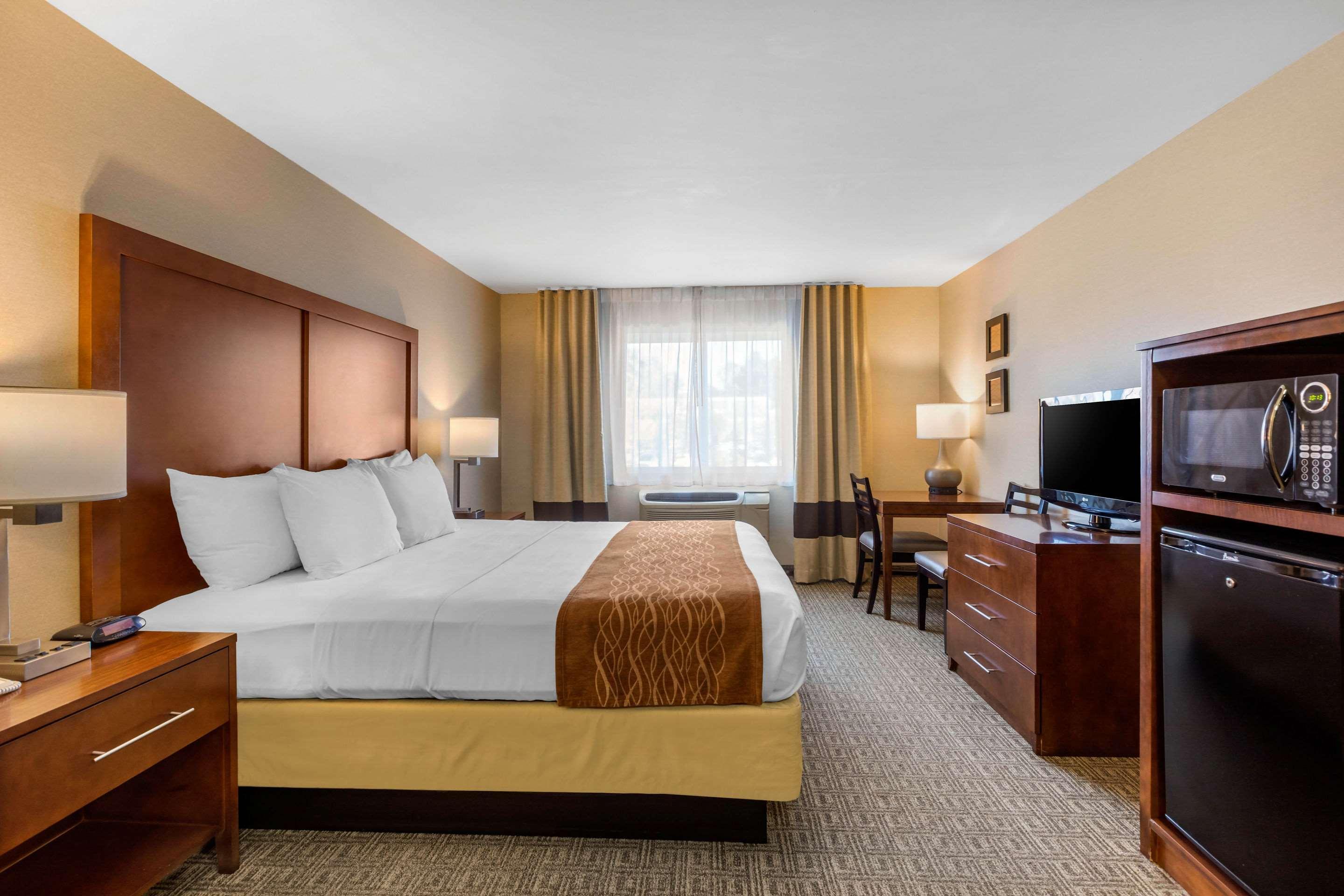 Comfort Inn & Suites Murrieta Temecula Wine Country Екстер'єр фото