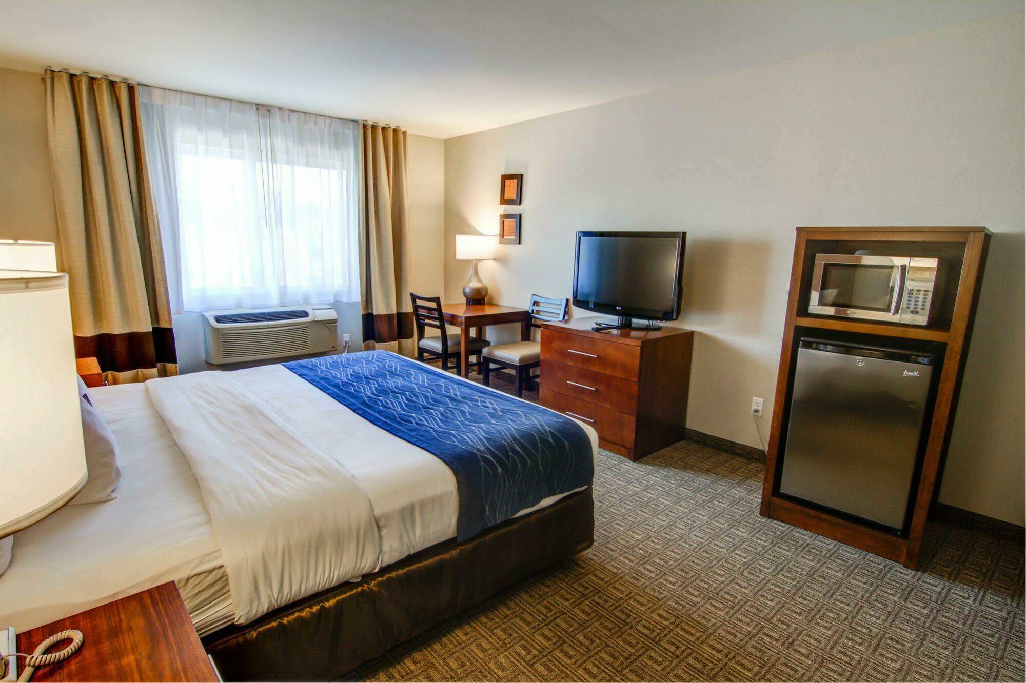 Comfort Inn & Suites Murrieta Temecula Wine Country Екстер'єр фото